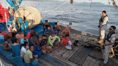 渔船涉载非法外籍人士　海事执法员逮捕20人