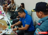 菲律宾警方突击丹辘省博彩公司 拘捕850人