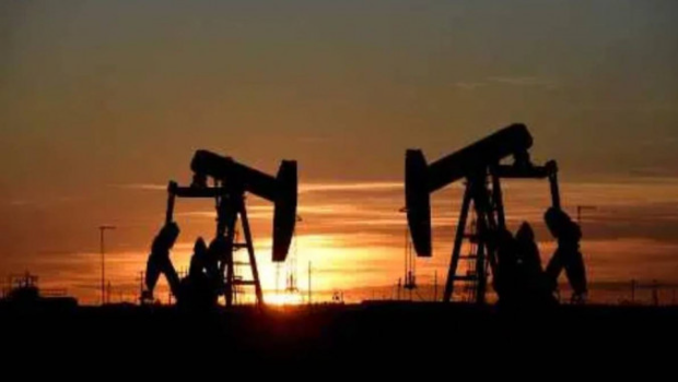 伊朗属产油国，占日产量逾3%，油价后市取决会否波及油产地