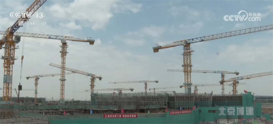 封顶、合龙、直达……中国基础设施建设助力经济行稳致远