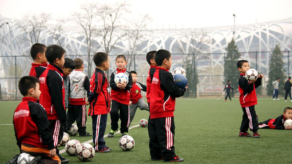 中国足球整肃风暴进行时：基层代表委员呼吁足协改革