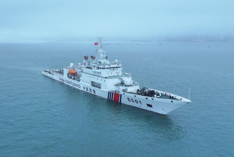 中国海警赴北太平洋执行公海渔业执法巡航